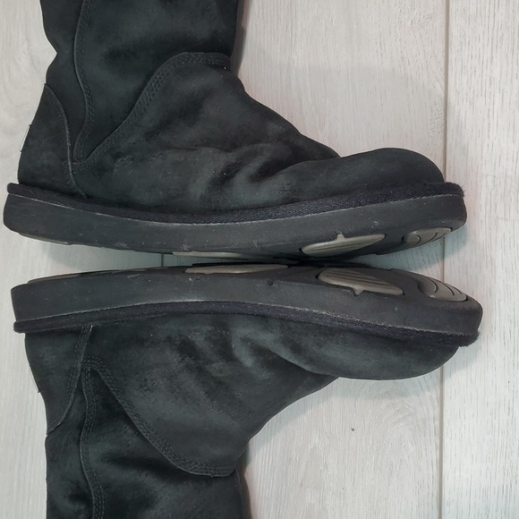 Ugg Australia Women Comfort 1889 Black Leather Sheepskin Boots shoes sz 8 - Picture 9 of 14